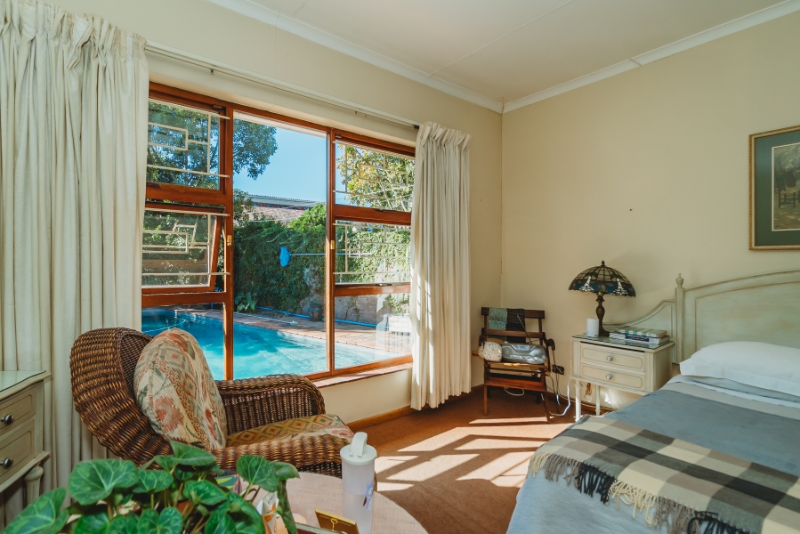 5 Bedroom Property for Sale in Bodorp Western Cape